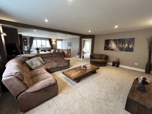 Photo 9- click for photo gallery